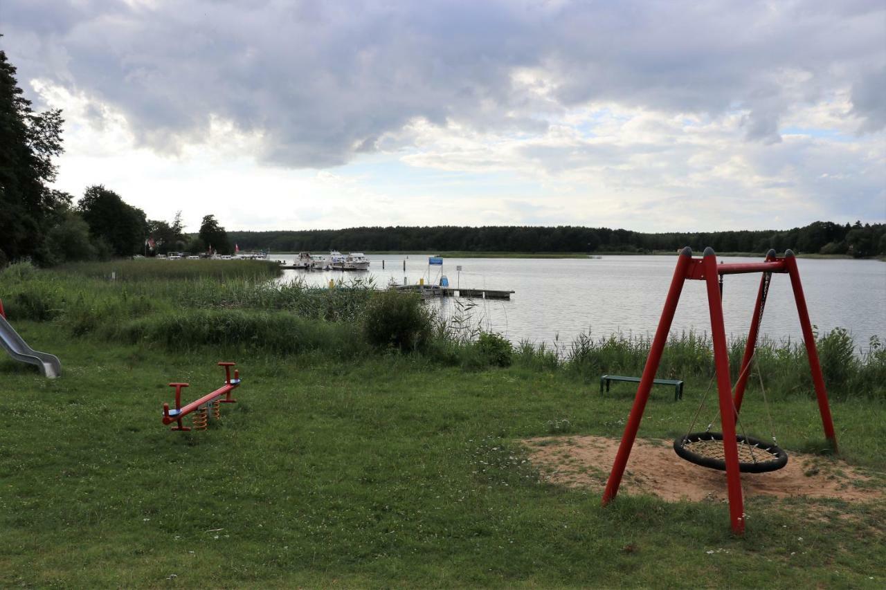 Fahrradpension Am Weg Nach Kopenhagen Fürstenberg-Havel Extérieur photo